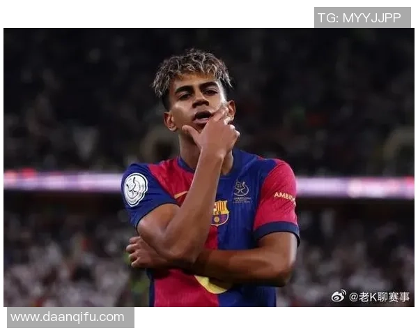 足球明星的Instagram账户揭秘：他们如何用社交媒体展现个人魅力与职业生涯