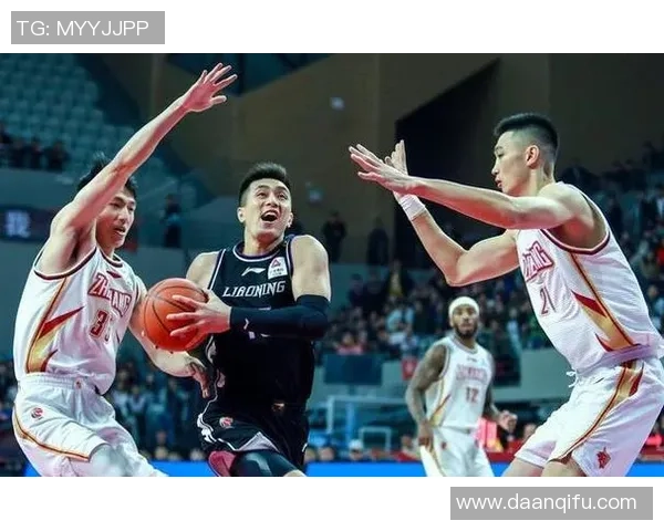 重庆羽毛球队与上海羽毛球队赛后复盘分析比赛节奏与关键时刻的表现